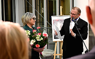 Artystyczne marzenia Elżbiety Bonieckiej-Milowicz. Wystawa podsumowuje 40 lat pracy Artystyczne marzenia Elżbiety Bonieckiej-Milowicz. Wystawa podsumowuje 40 lat pracy